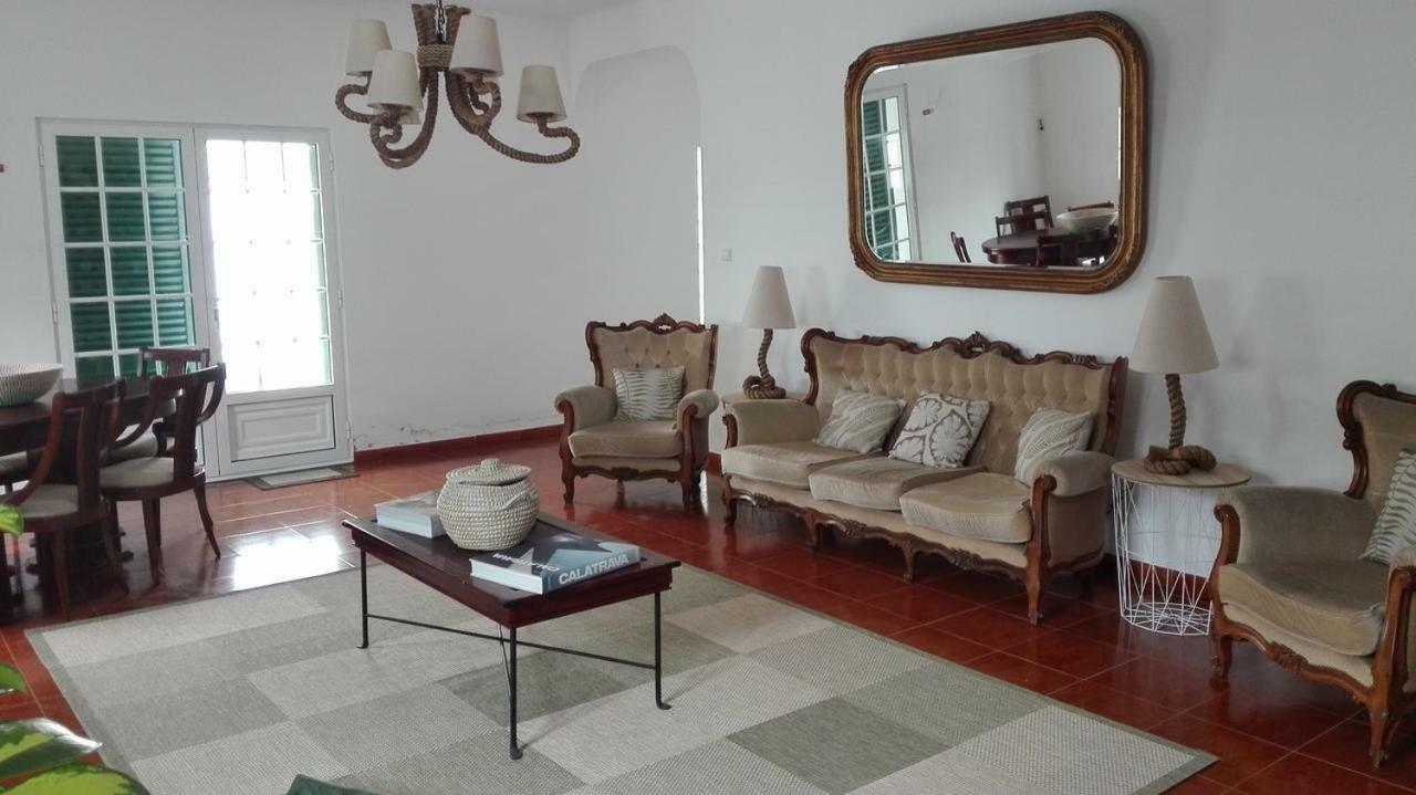 הוילה מוסטיירוס Casa Miramar מראה חיצוני תמונה