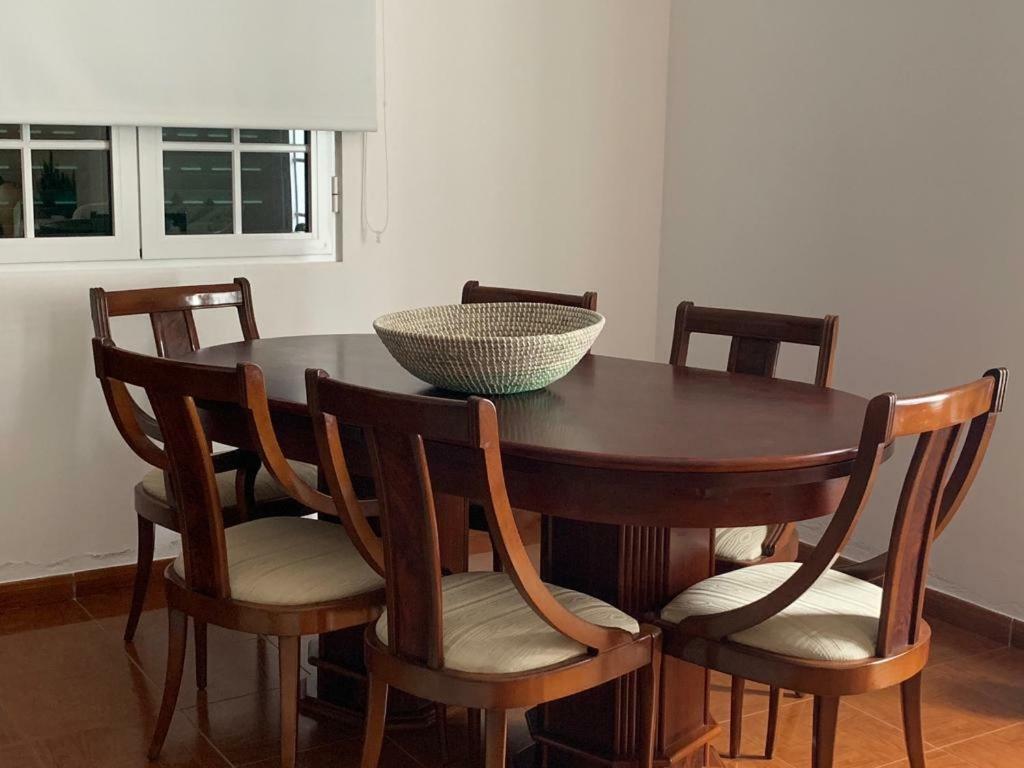 הוילה מוסטיירוס Casa Miramar מראה חיצוני תמונה
